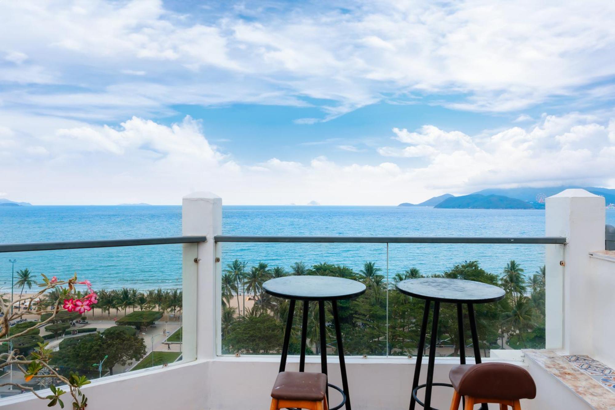 Azura Gold Hotel & Apartment Nha Trang Dış mekan fotoğraf